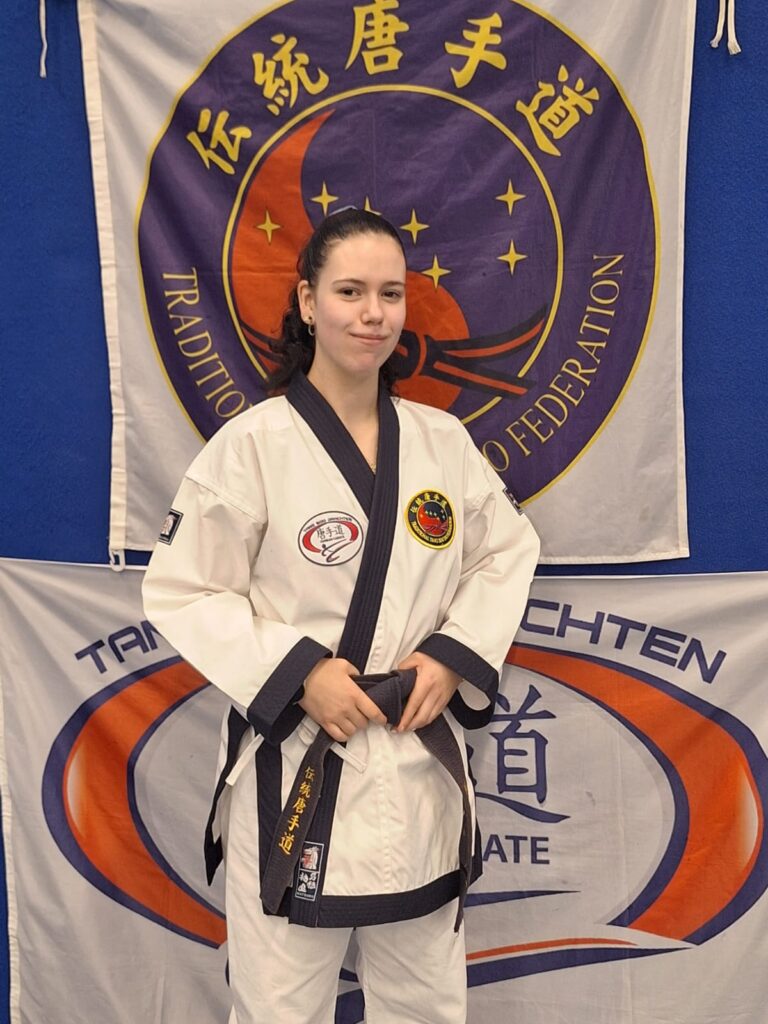 Annico van Alphen zwarteband Tang Soo Drachten